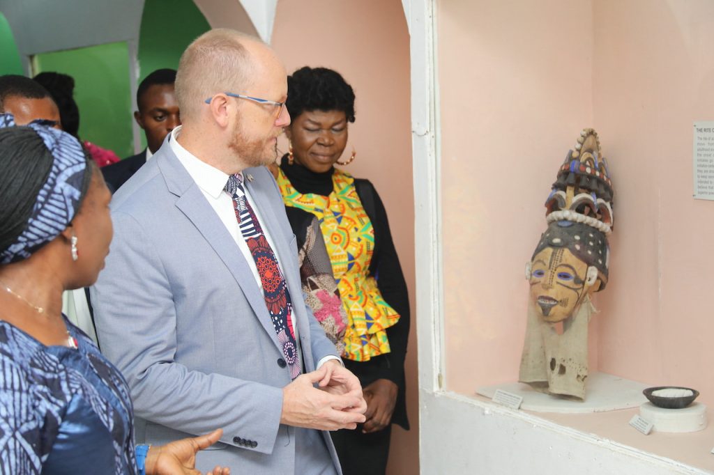 Consul General U.S. Consulate Will Stevens conducting a tour of the National Museum, Onikan, Lagos before the signing ceremony.